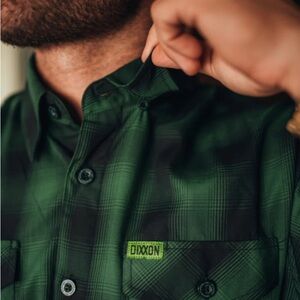 DIXXON THE ABSINTHE BAMBOO SHORT SLEEVE MEN’S L